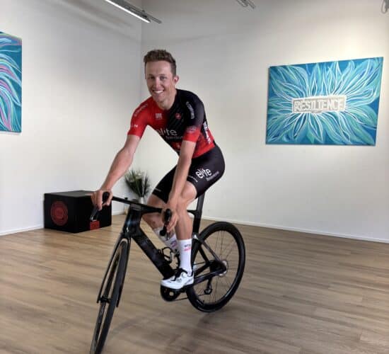 Valentin Darbellay en étude posturale pour le vélo chez PHYSIONRJ